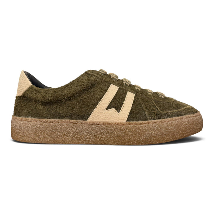 Sneakers Kazan in pelle scamosciata verde Moma